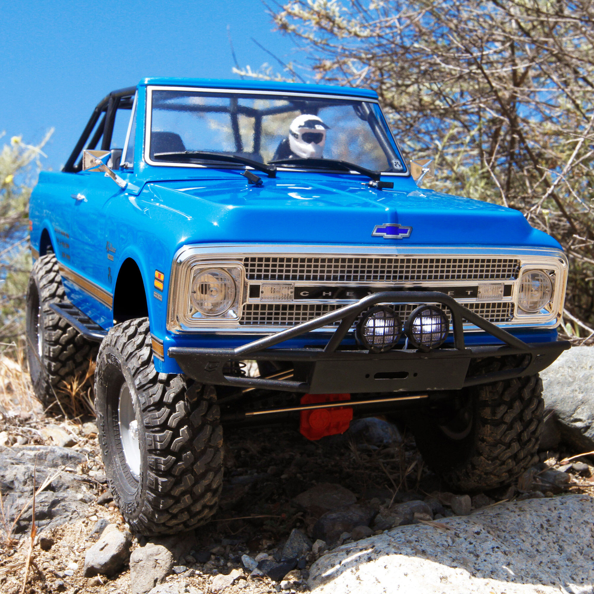 1 10 SCX10 II 69 Chevrolet Blazer 4WD Rock Crawler Brushed RTR Axial Adventure