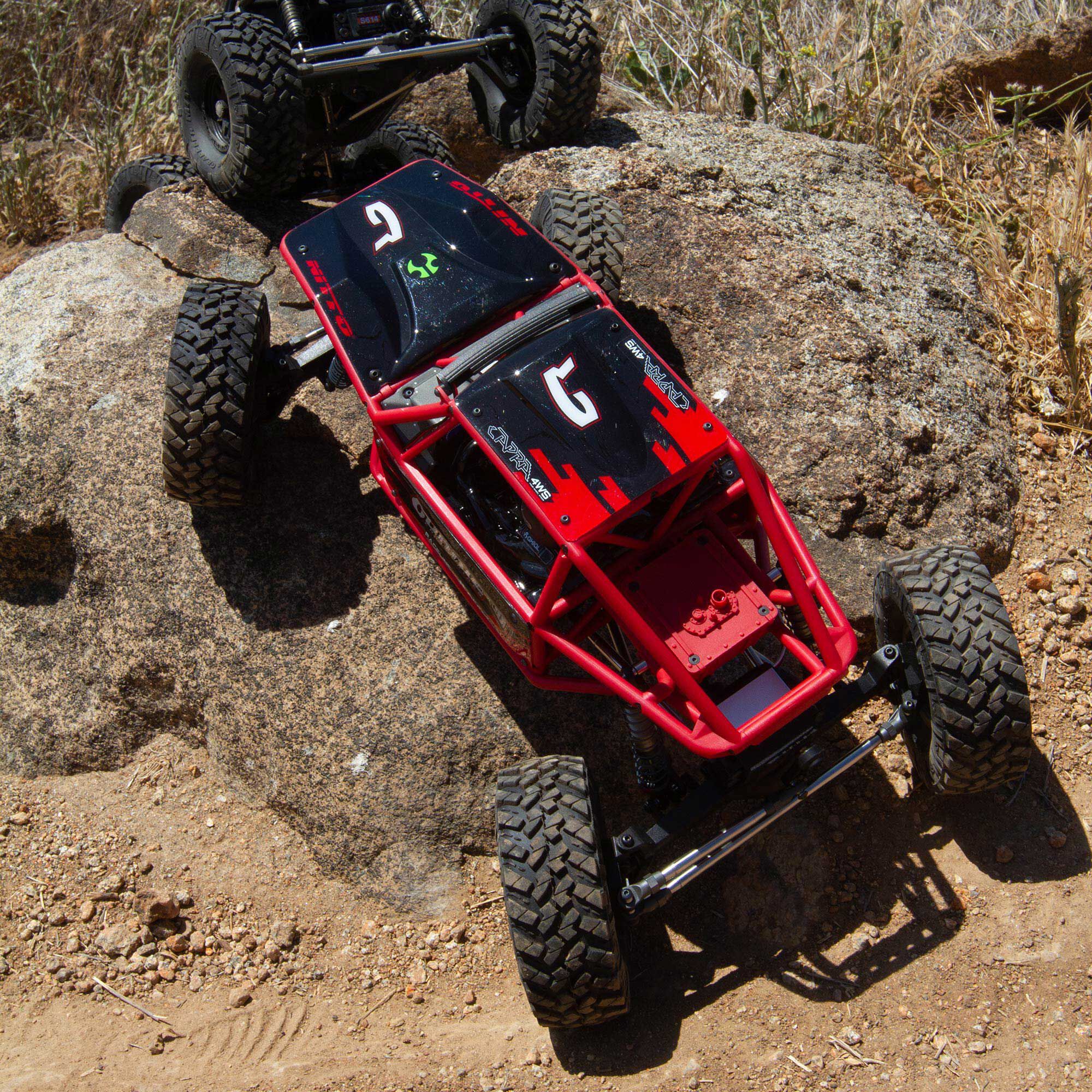 Amazon.com: Axial RC Truck 1/10 Capra 1.9 4WS Unlimited