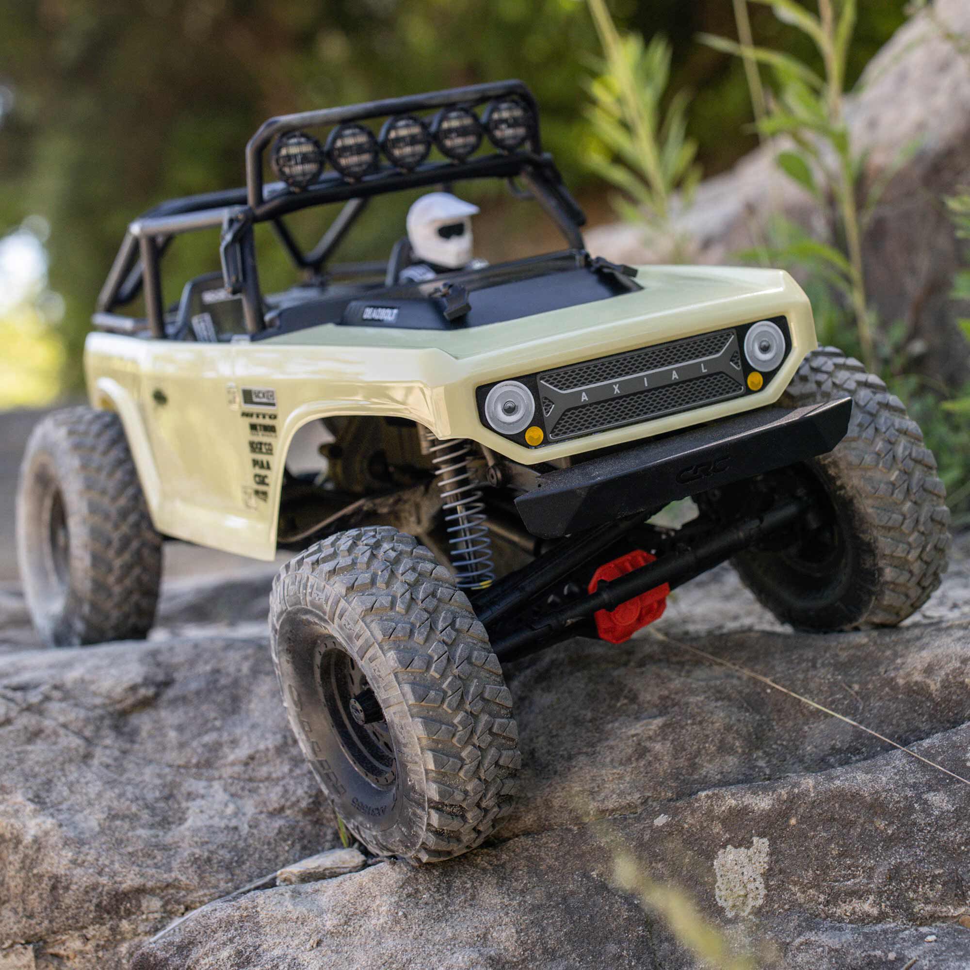 1/10 SCX10 II Deadbolt 4X4 Brushed RTR, Tan | Axial Adventure