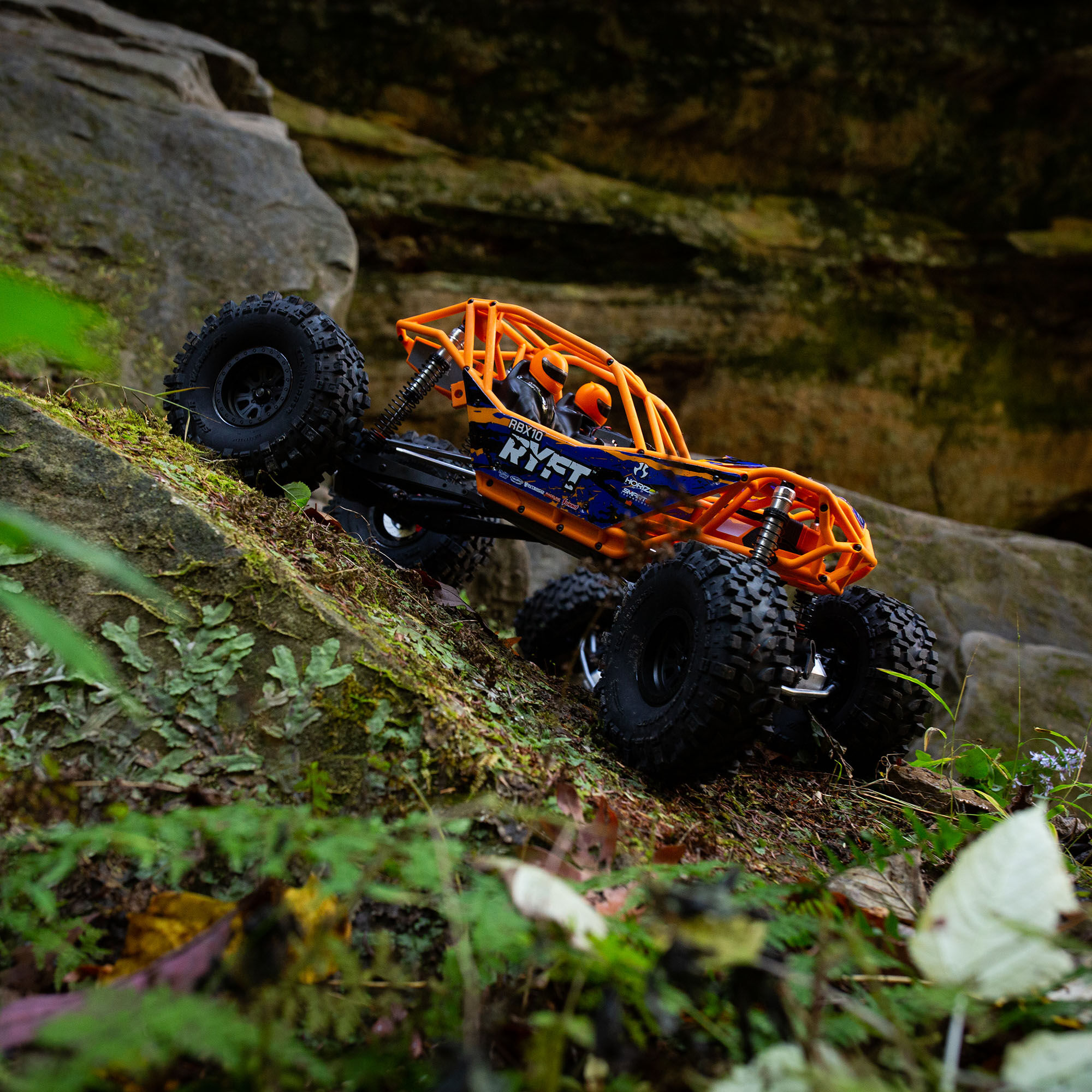 1/10 RBX10 Ryft 4X4 Brushless Rock Bouncer RTR, Orange | Axial