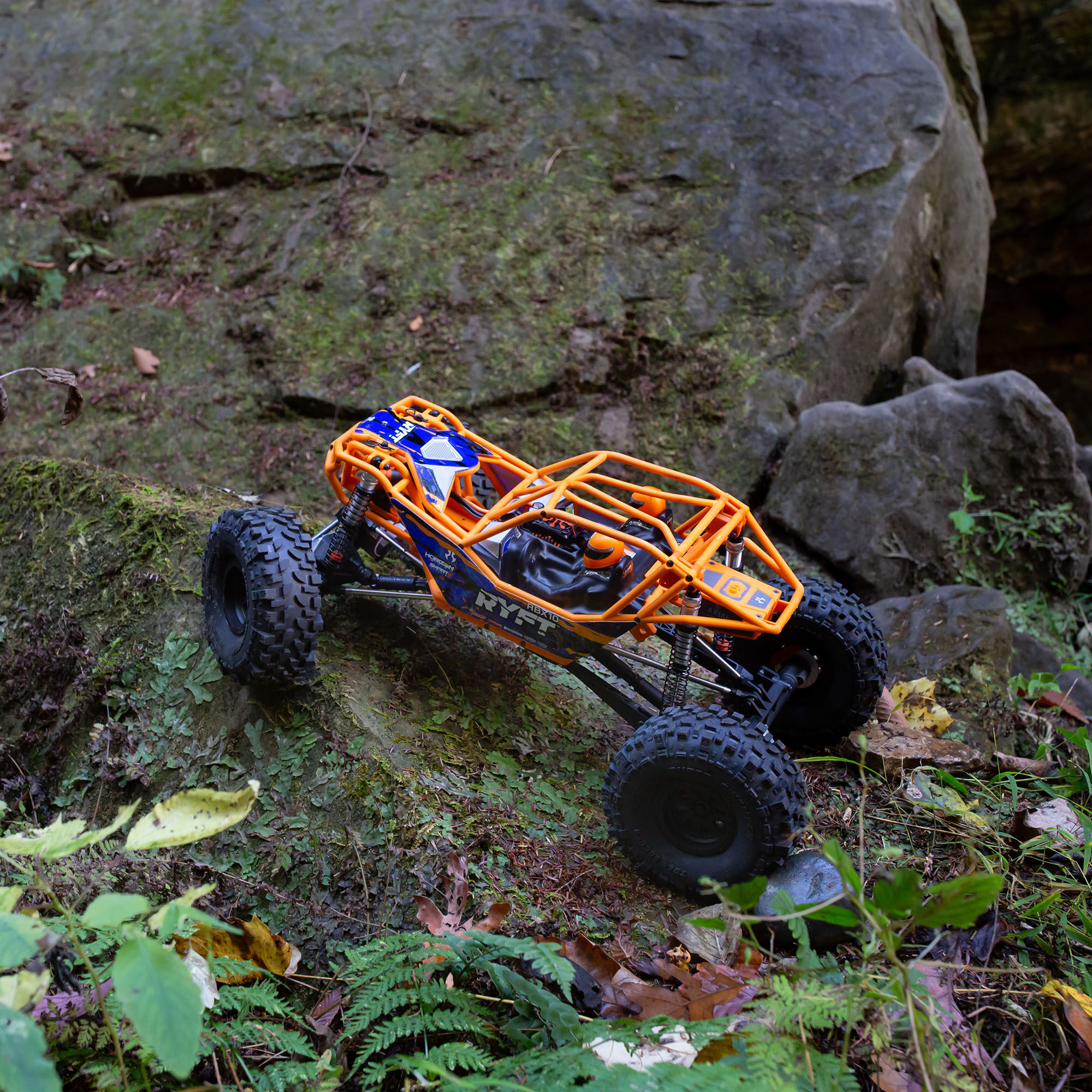 1/10 RBX10 Ryft 4X4 Brushless Rock Bouncer RTR, Orange