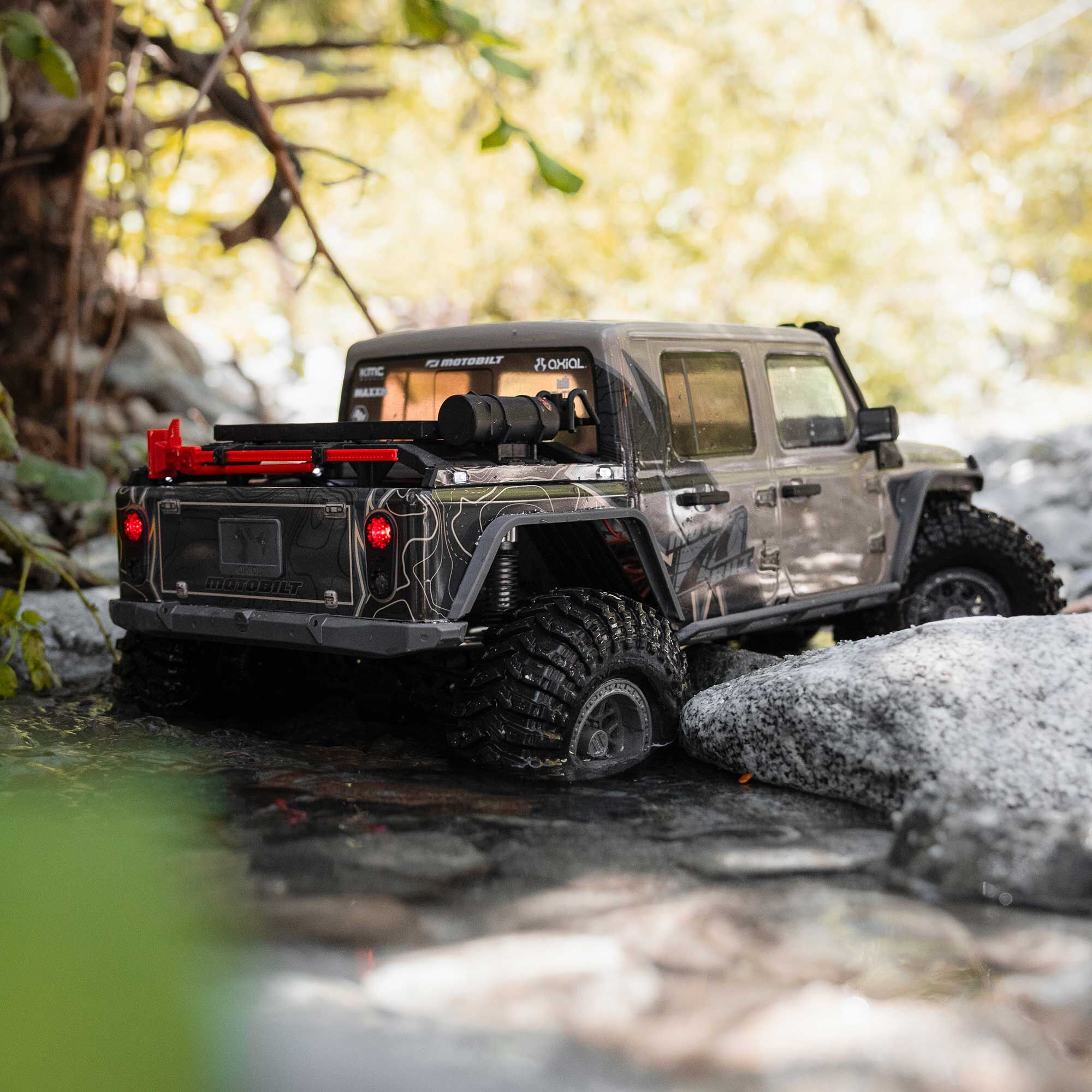 Axial 1/10 SCX10 III Motobilt Waypoint Jeep JT Gladiator 4X4 RTR