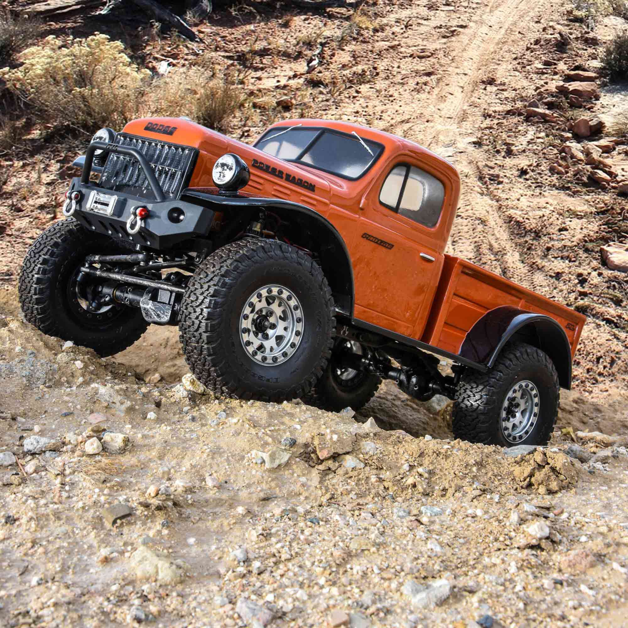 Pro-Line Racing 1/10 1946 Dodge Power Wagon Clear Body 12.3