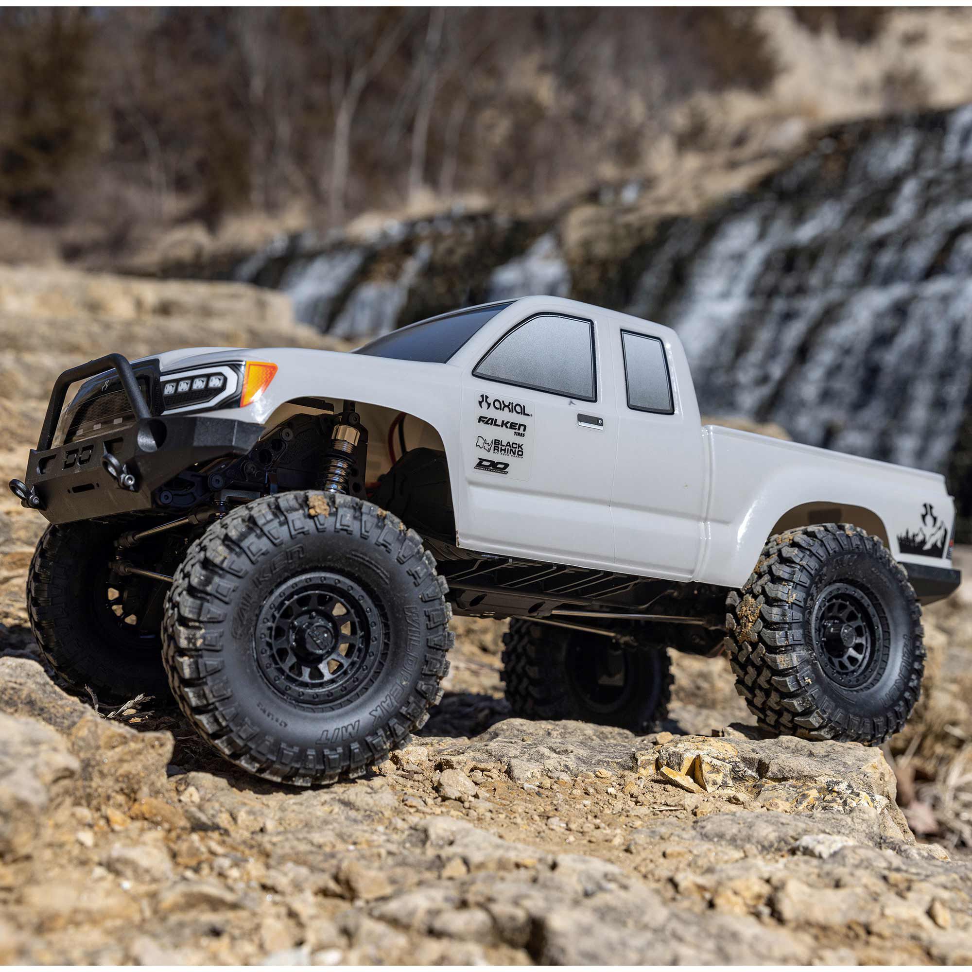 1/10 SCX10 III Base Camp 4X4 RTR Brushed Rock Crawler, Gray