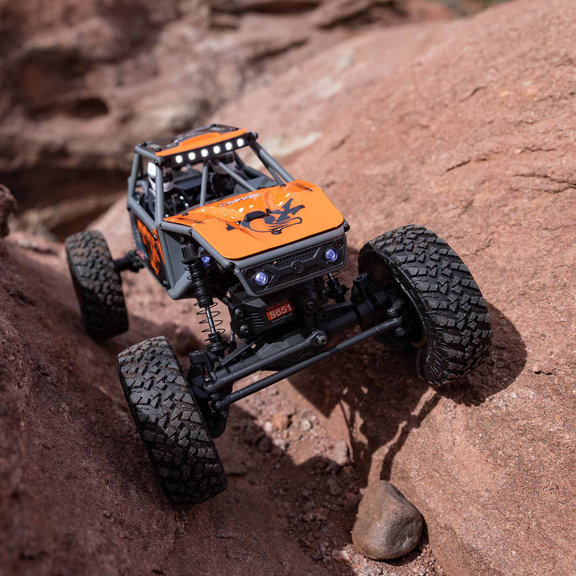 Axial 1/18 UTB18 Capra 4X4 RTR Brushed Rock Crawler (Battery
