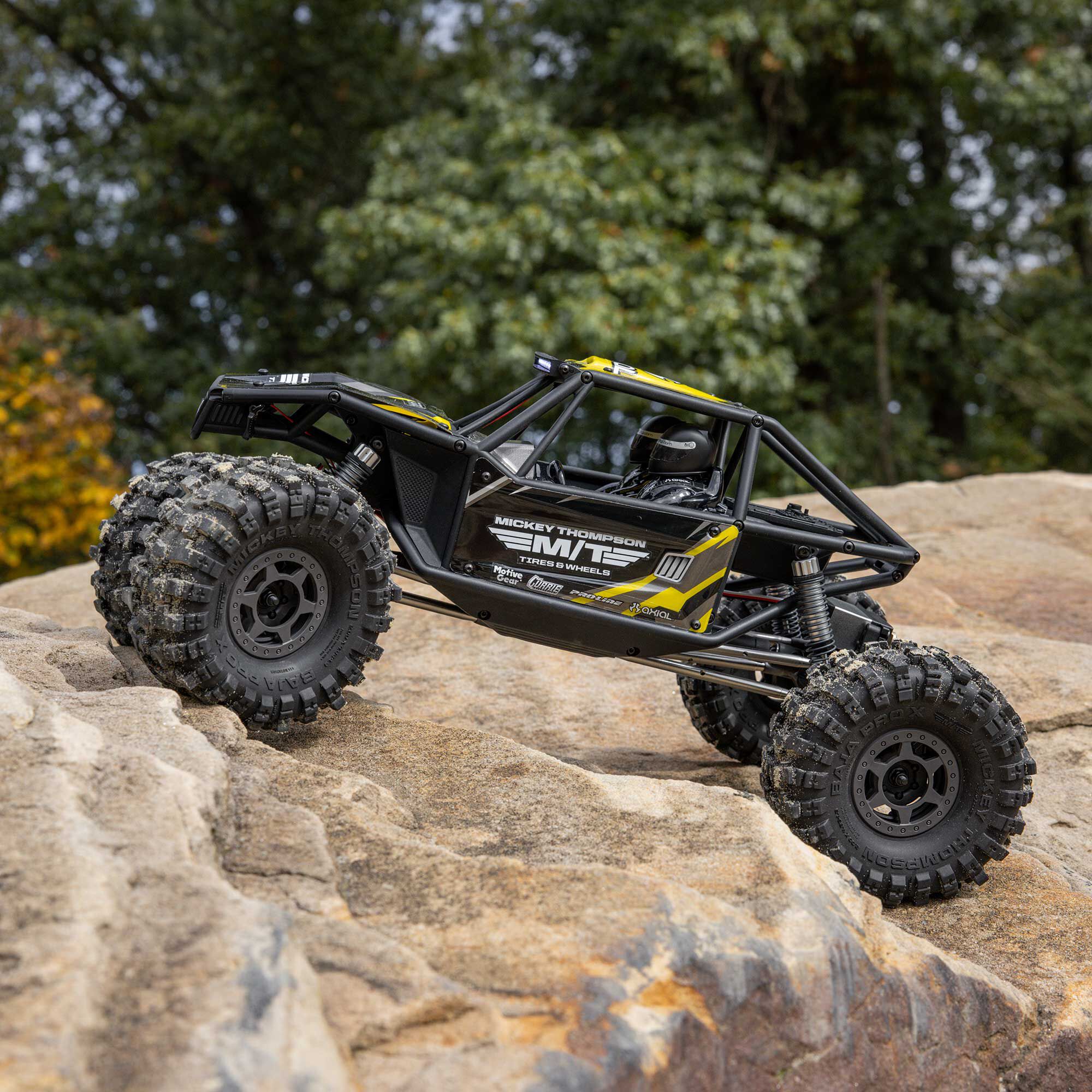 1/10 UTB10 Capra 1.9 4WS 4X4 RTR Brushed Rock Crawler, Yellow