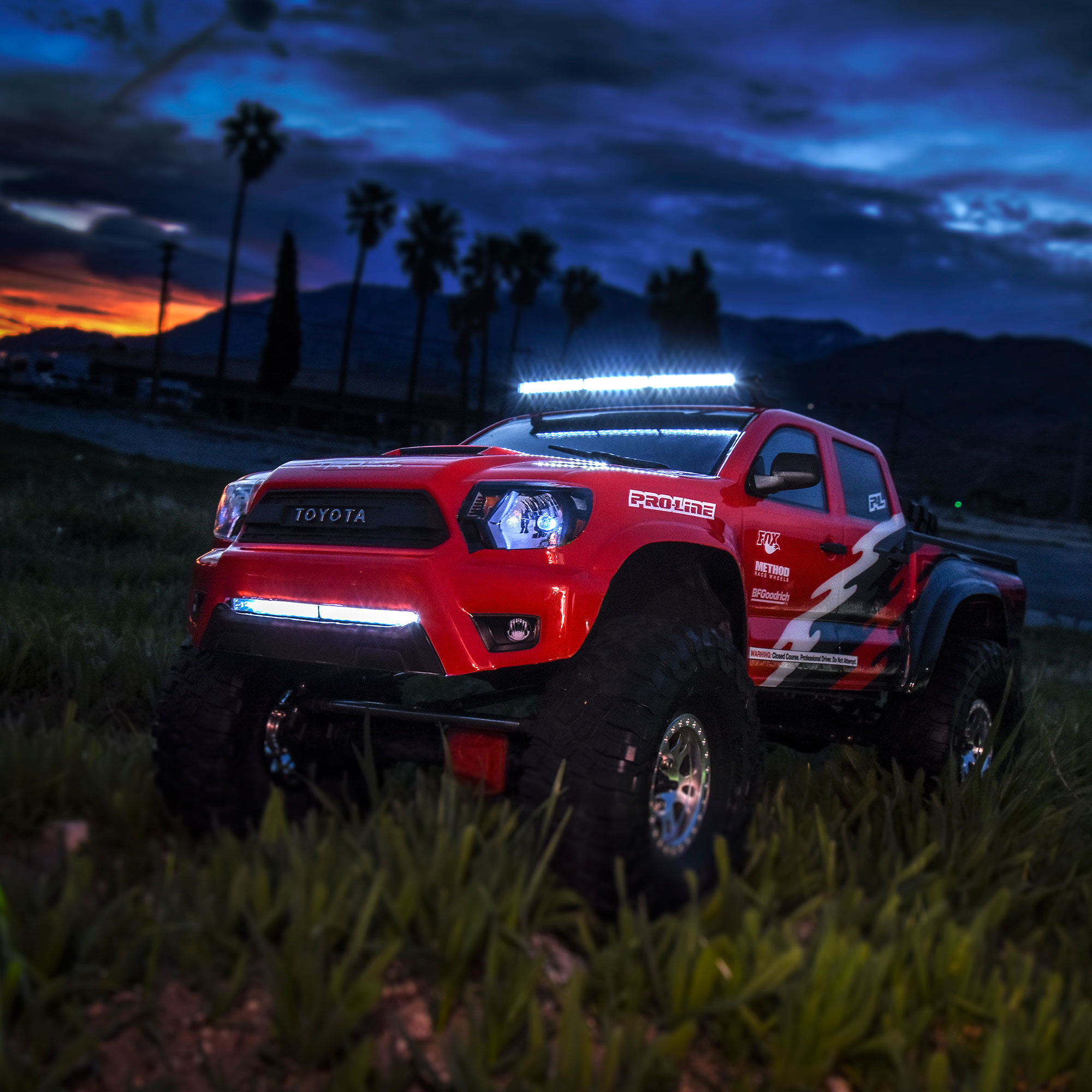 1/10 2015 Toyota Tacoma TRD Pro Clear Body 12.3