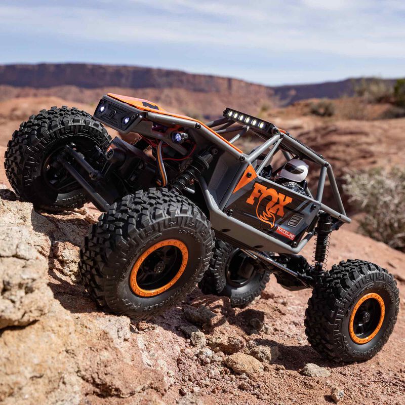 1/18 UTB18 Capra 4X4 RTR Brushed Rock Crawler (Battery & Charger Included), Gray
