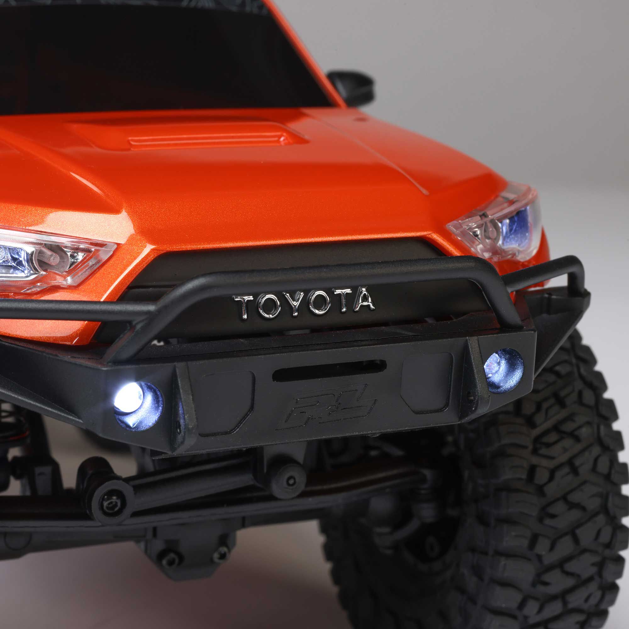 Axial 1/24 SCX24 Toyota 4Runner 4X4 RTR Brushed Rock Crawler