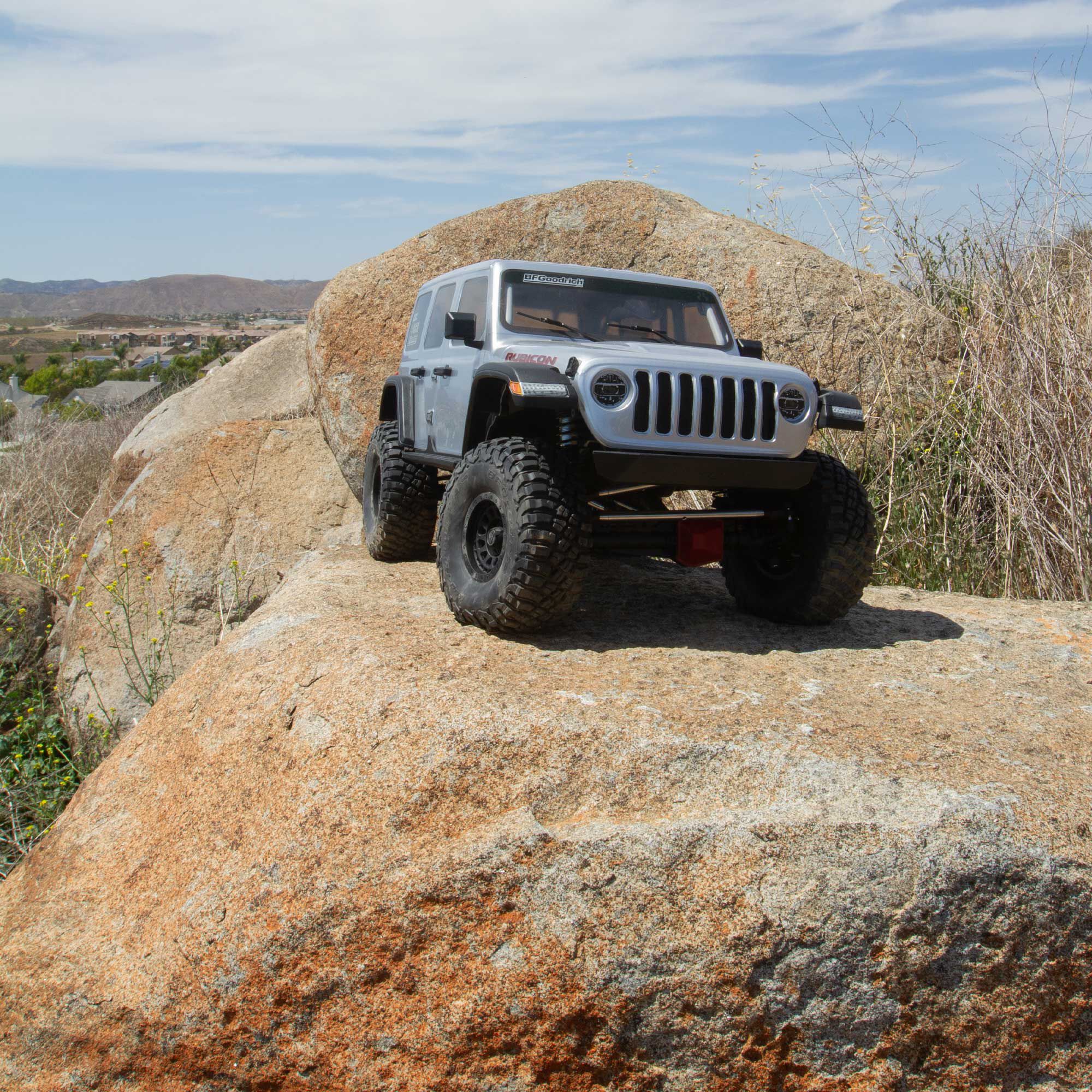 Axial 1/6 SCX6 Jeep JLU Wrangler 4X4 RTR Brushless Rock Crawler