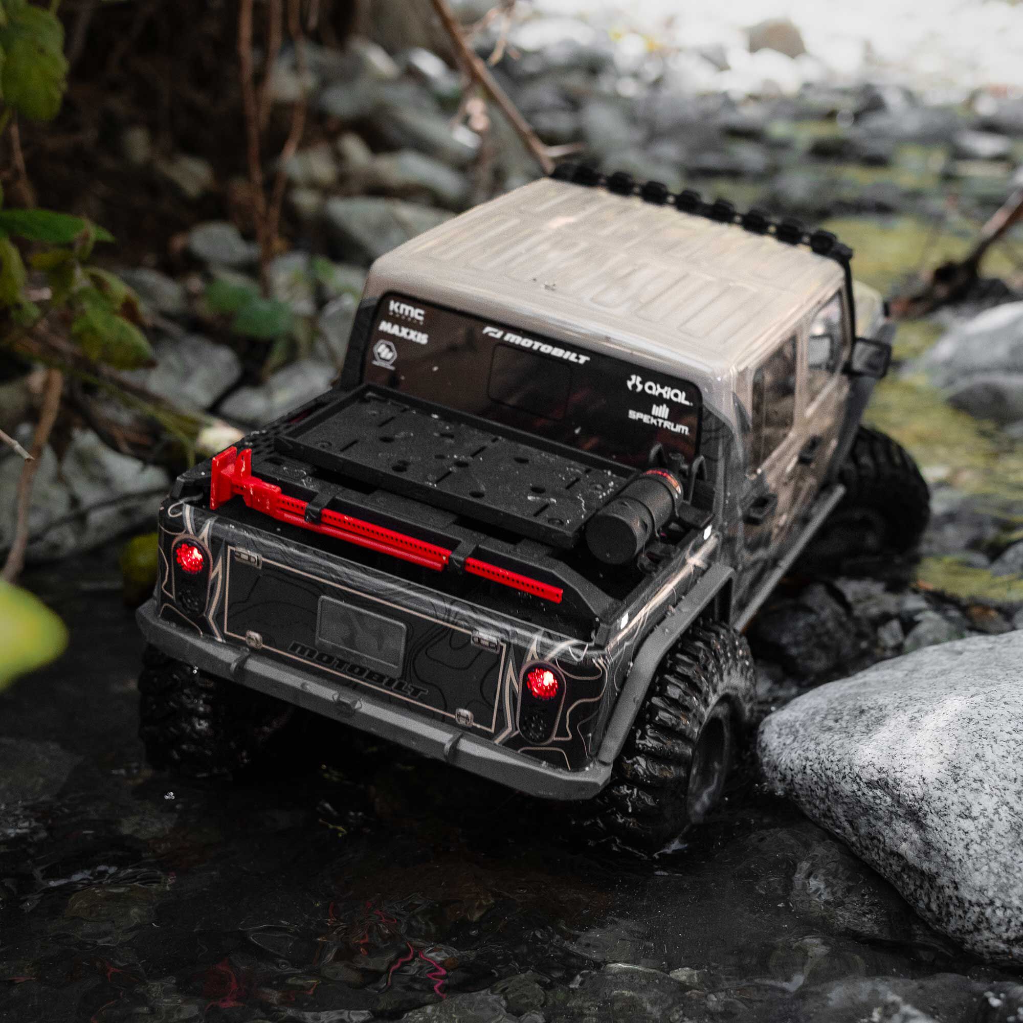 Axial 1/10 SCX10 III Motobilt Waypoint Jeep JT Gladiator 4X4 RTR