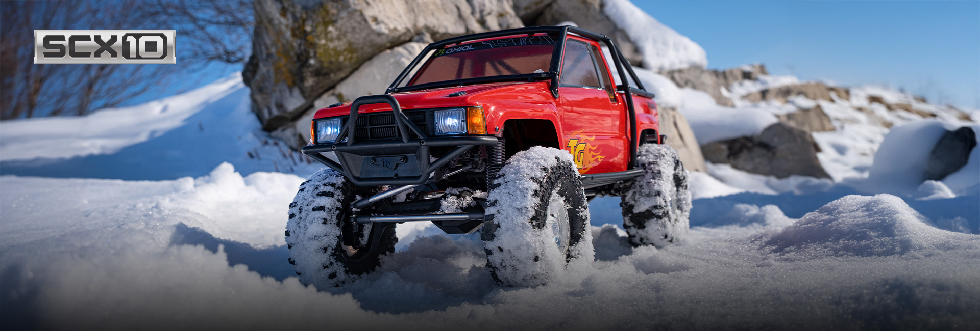 Axial SCX10 III 1987 Toyota SR5 4X4 Ready-to-Run RC Rock Crawler