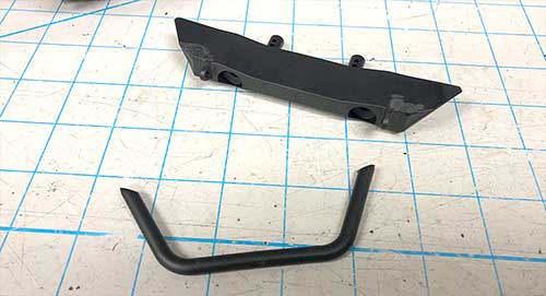 Axial Deadbolt AX90066 Simple Body and Bumper Mod