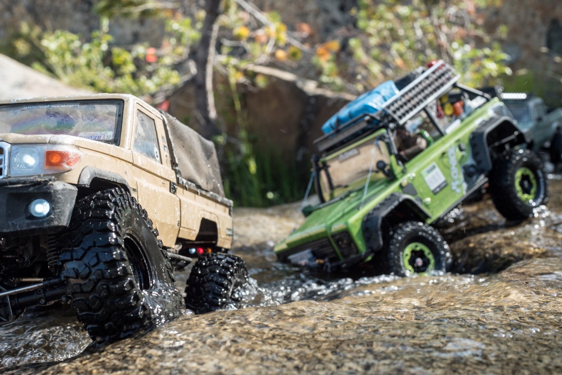 ScaleOnTheCon-08481 (Medium)