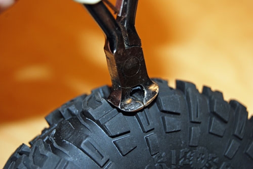 tire-cutting-article-0091 tire-cutting-article-0091